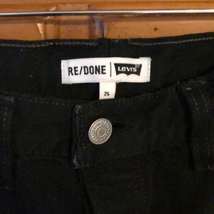 Re/Done Levi’s Flare leg, distressed Black Jeans Size 25